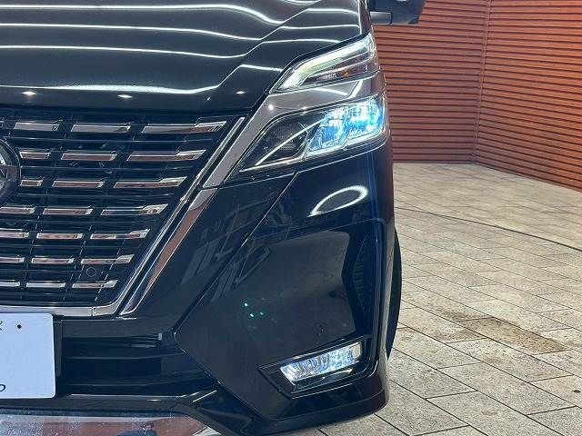 SERENA  S-HYBRID 4WD