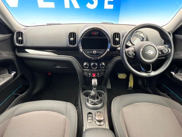 BMW MINI COOPER D CROSSOVER