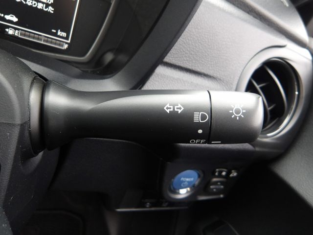 COROLLA FIELDER HYBRID
