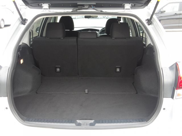 COROLLA FIELDER HYBRID