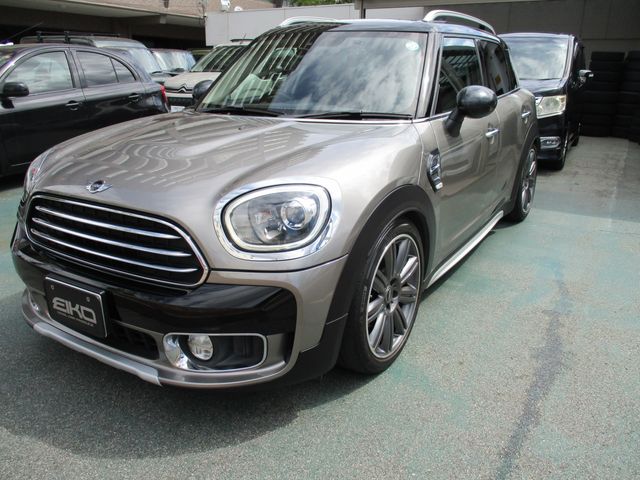 BMW MINI COOPER D CROSSOVER