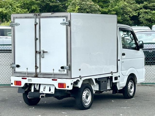 CARRY truck