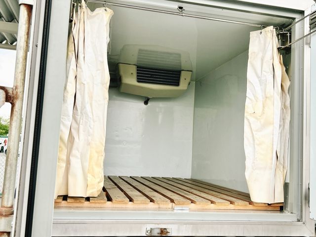 CARRY truck