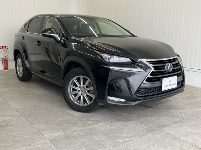 LEXUS NX300h