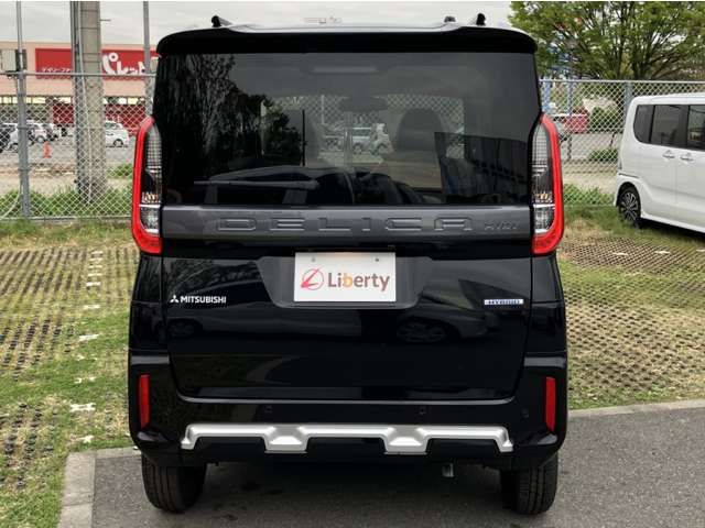 DELICA MINI