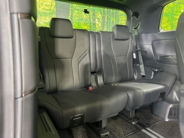 ALPHARD hybrid