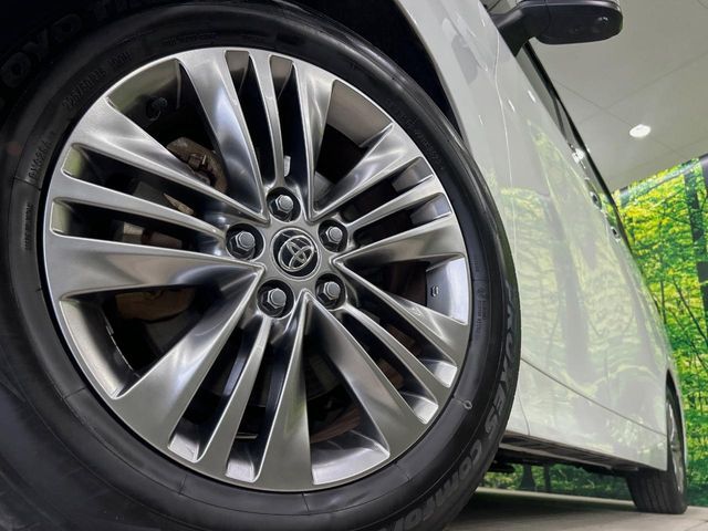 ALPHARD hybrid