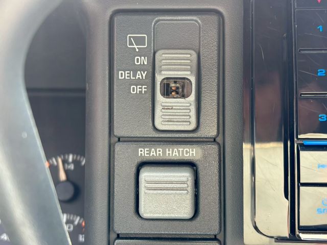 CHEVROLET SUBURBAN