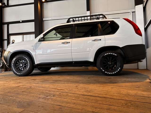 X-TRAIL 2WD