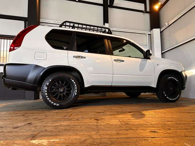 X-TRAIL 2WD