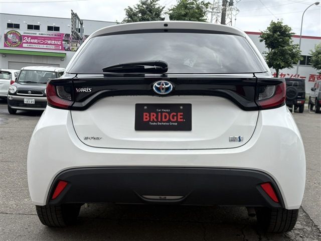YARIS HYBRID