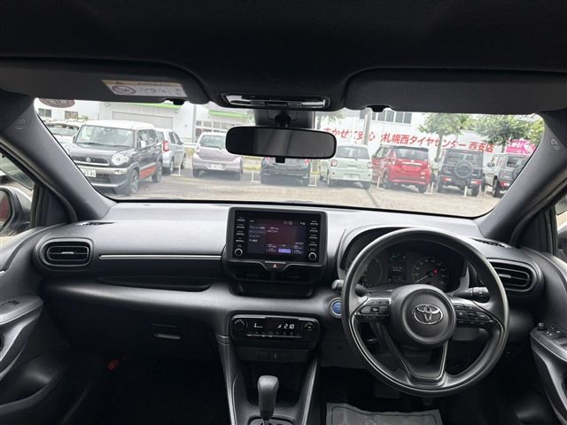 YARIS HYBRID