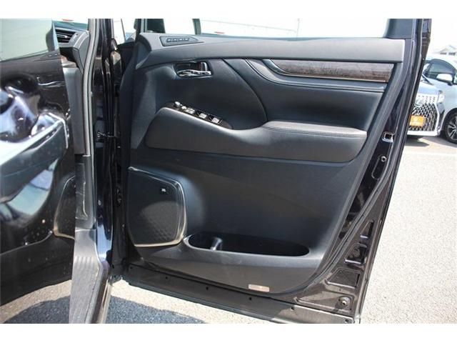 ALPHARD hybrid 4WD