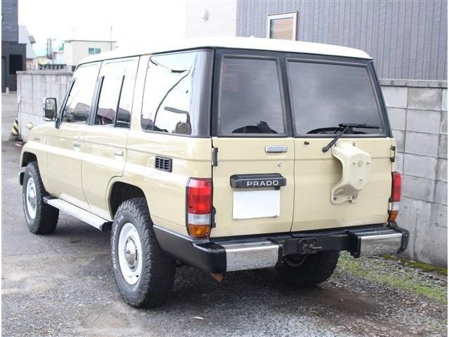 LANDCRUISER PRADO