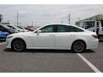 CROWN sedan hybrid