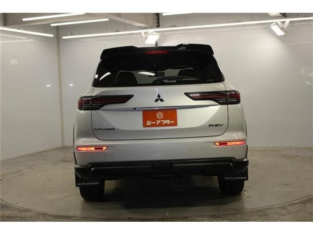 OUTLANDER PHEV