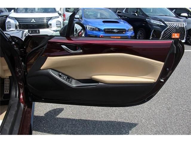ROADSTER