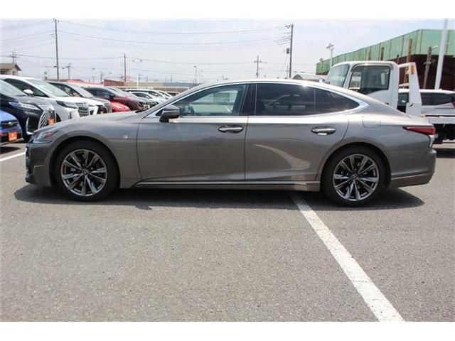 LEXUS LS500