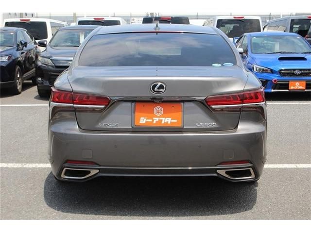 LEXUS LS500