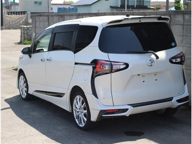 SIENTA 4WD