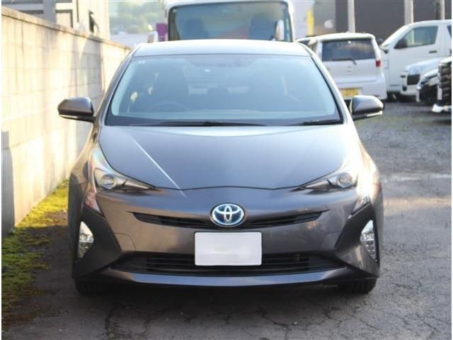 PRIUS 4WD