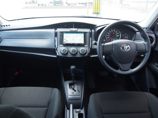 COROLLA AXIO 4WD