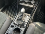 VOLKSWAGEN GOLF TOURAN