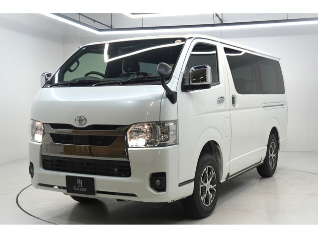 HIACE van 4WD