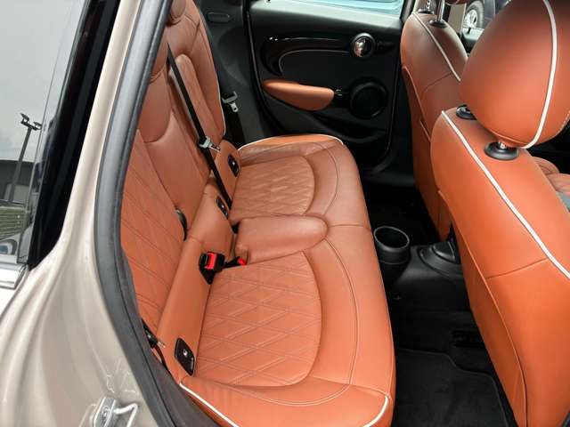 MINI COOPER D 5DOOR