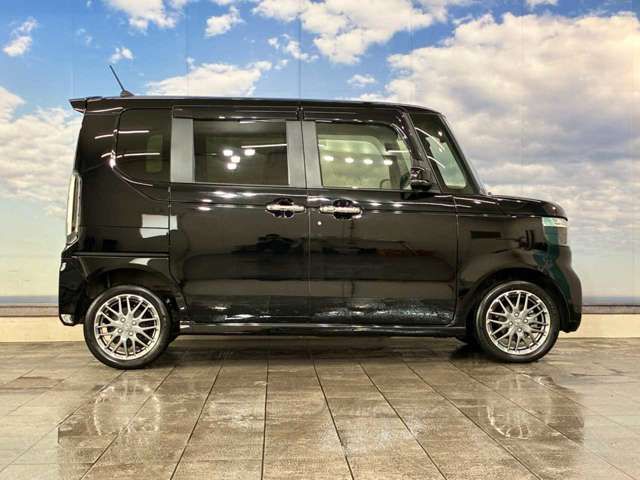 N BOX CUSTOM 4WD