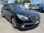 CROWN sedan hybrid