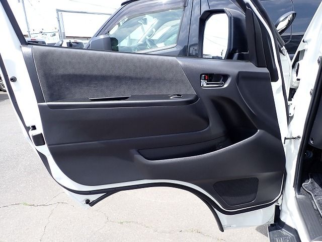 HIACE wagon 4WD