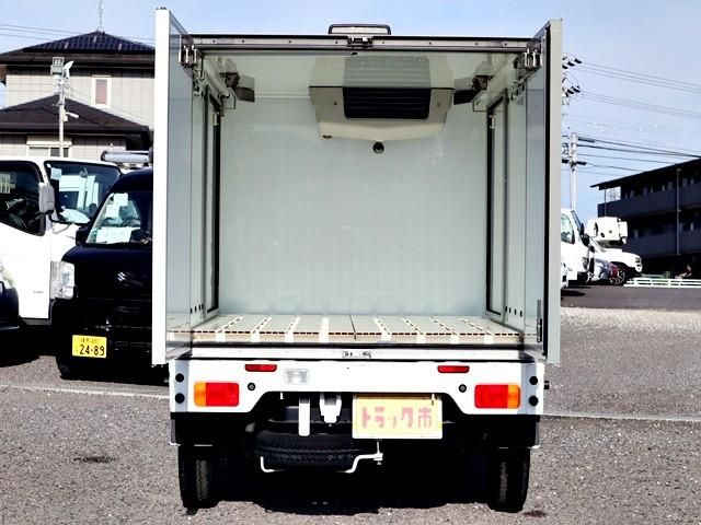 CARRY truck