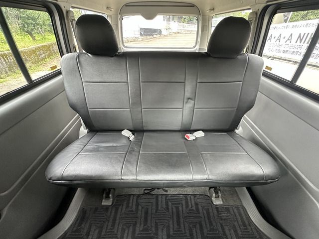 HIACE van 2WD