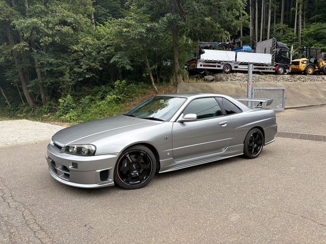 SKYLINE