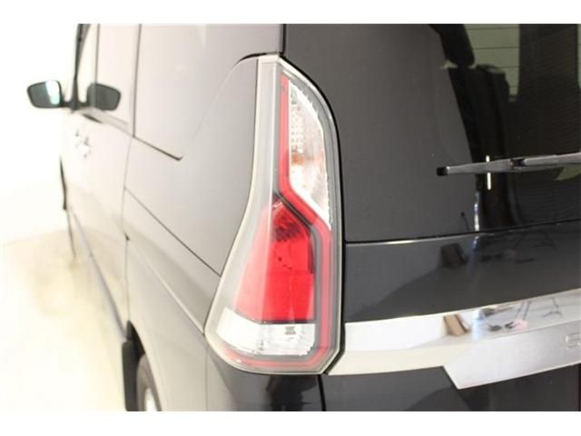 SERENA  S-HYBRID 4WD