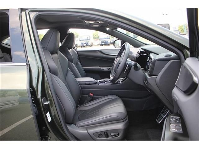 LEXUS NX450h+ AWD