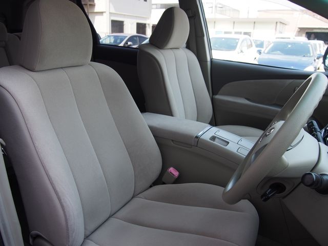 ESTIMA HYBRID 4WD