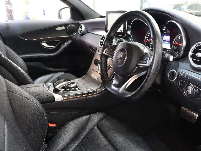 MERCEDES BENZ C class sedan
