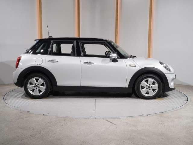 MINI COOPER D 5DOOR