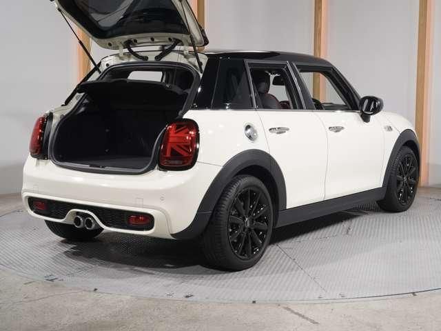 MINI COOPER S 5DOOR