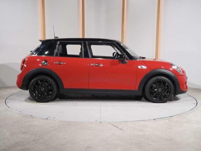 MINI COOPER S 5DOOR