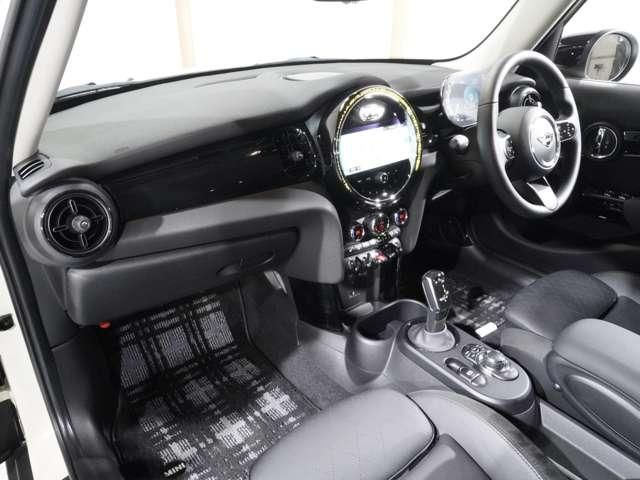 MINI COOPER S 5DOOR