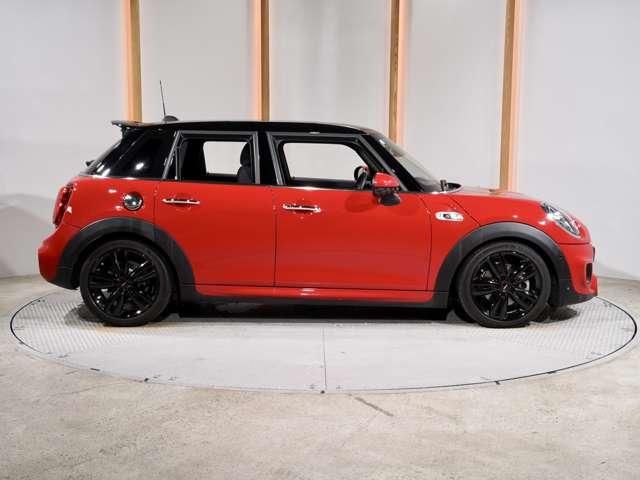 MINI COOPER S 5DOOR