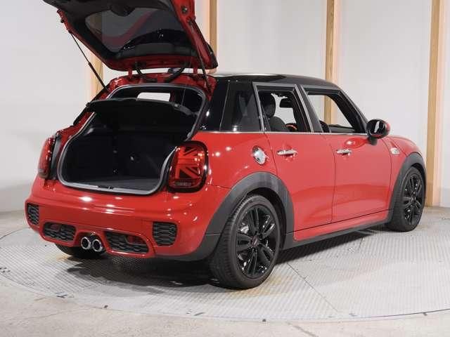 MINI COOPER S 5DOOR