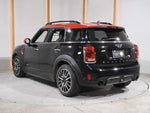 BMW MINI CROSSOVER