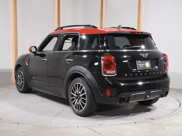 BMW MINI CROSSOVER