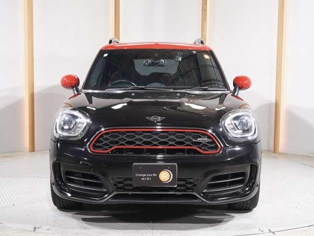 BMW MINI CROSSOVER
