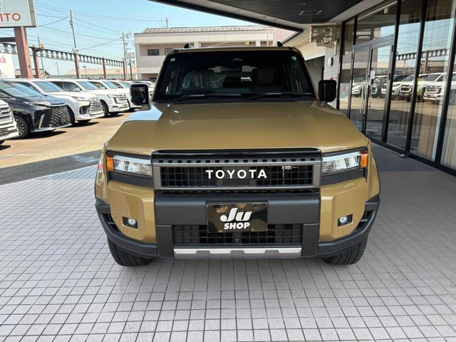 LANDCRUISER 250