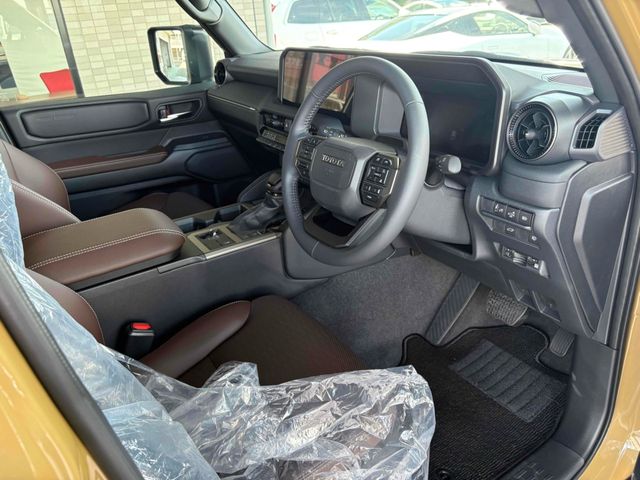 LANDCRUISER 250